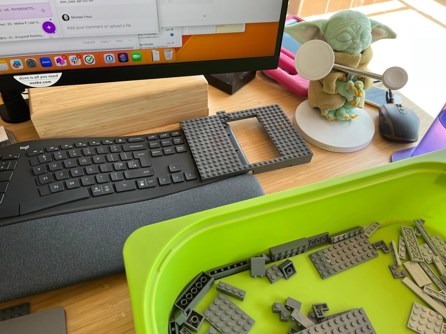 Logitech ERGO K860 keyboard review with a custom-made LEGO stand for Apple Trackpad 5