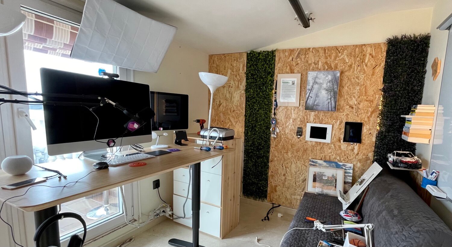 Home office for 2021 with dedicated recording corner 6